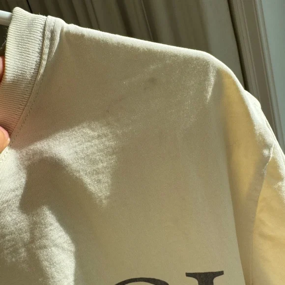 Gucci Cream Cat Print Tee Authentic - Picture 4 of 8